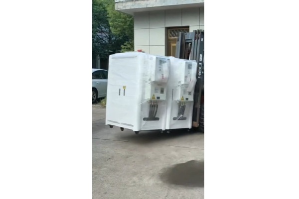 定制型工藝控溫系統(tǒng)助力國內某藥企實現(xiàn)寬溫域精密生產